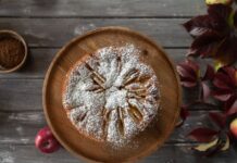 Apple Fritter Cake